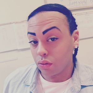 Meet your Posher, Thomas